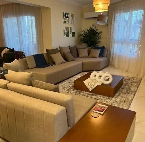Charming Apartment In Heliopolis