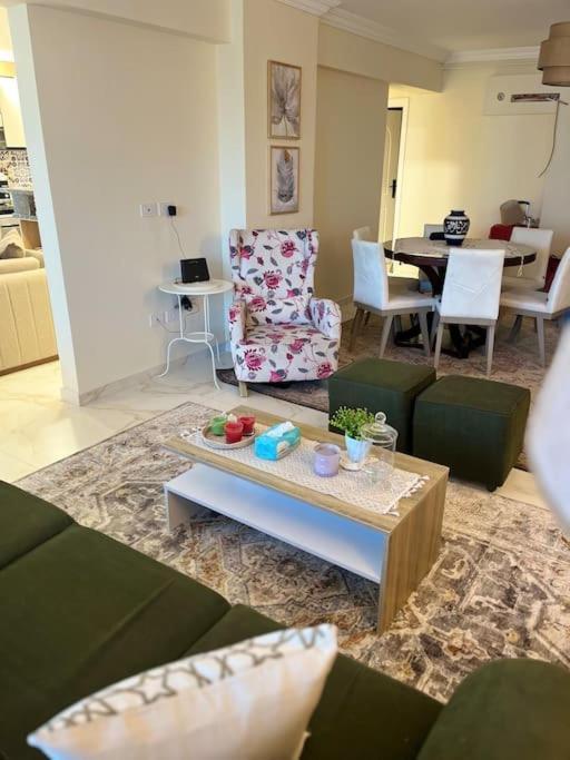 Apartamento Charming In Heliopolis